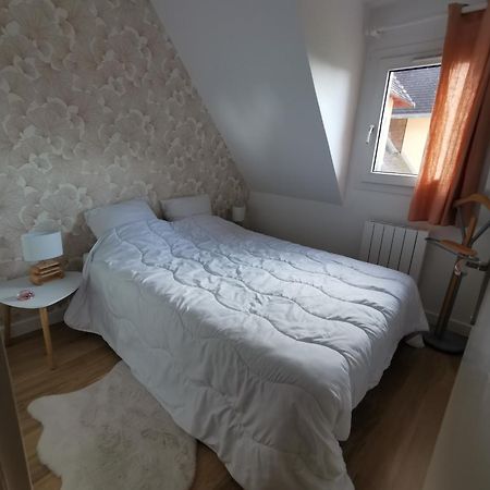 Cabourg Cosy, Appartement Refait A Neuf, 5 Min A Pied De La Mer Zewnętrze zdjęcie