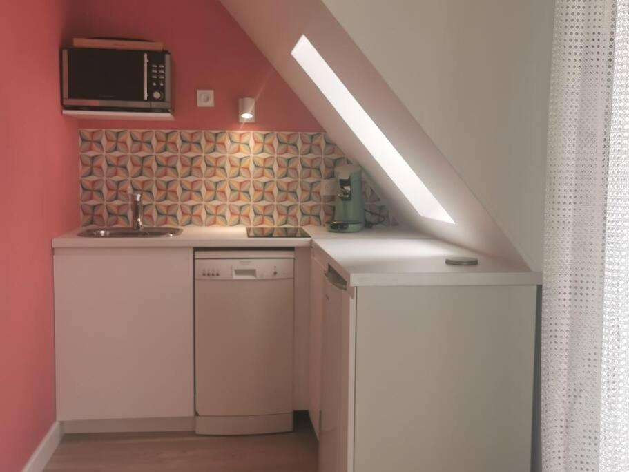 Cabourg Cosy, Appartement Refait A Neuf, 5 Min A Pied De La Mer Zewnętrze zdjęcie