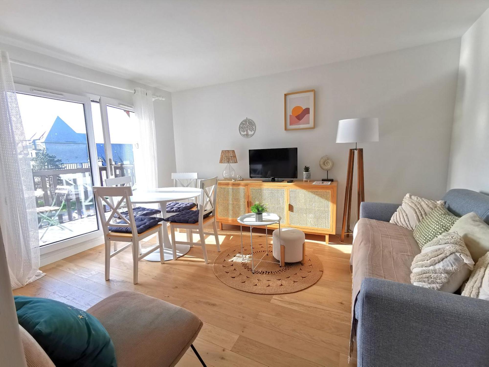 Cabourg Cosy, Appartement Refait A Neuf, 5 Min A Pied De La Mer Zewnętrze zdjęcie